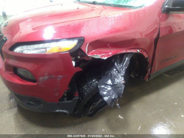 1C4PJMAS5HW555800 Jeep Cherokee Altitude