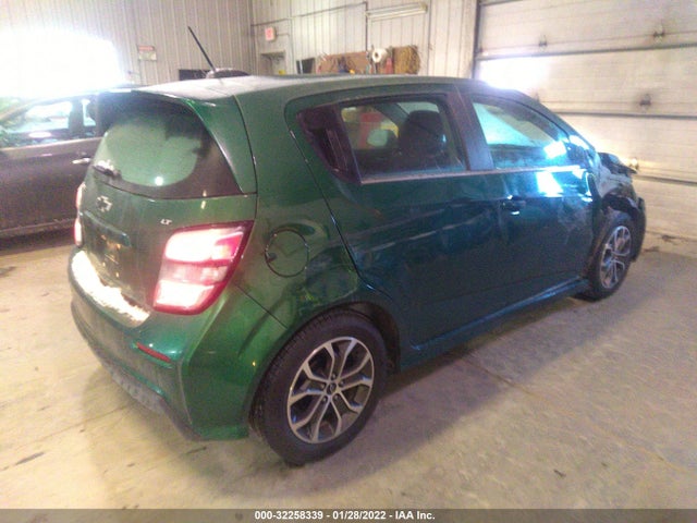 2018 Chevrolet Sonic, VIN: 1G1JD6SH4J4128663