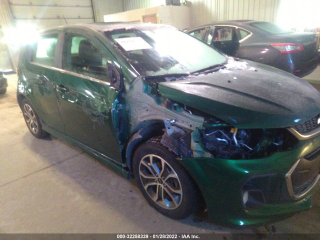 2018 Chevrolet Sonic, VIN: 1G1JD6SH4J4128663