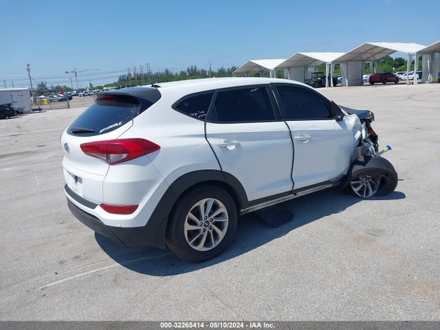 Hyundai TUCSON SE 2017 KM8J23A42HU386664 Image 4