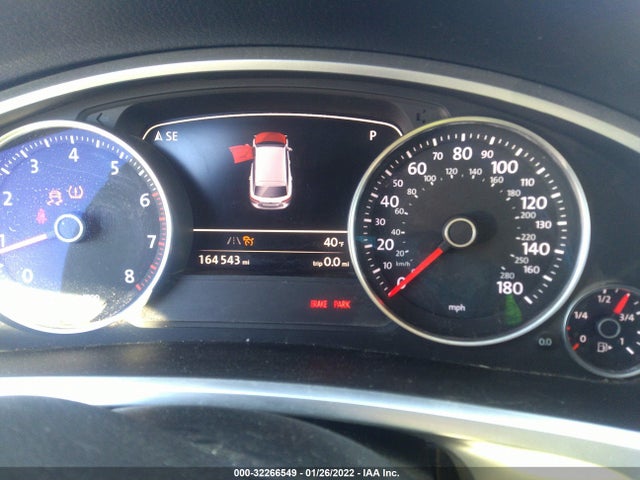 2016 Volkswagen Touareg, VIN: WVGEF9BP0GD003045