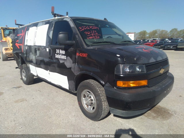 2019 Chevrolet Express, VIN: 1GCWGAFP2K1226926