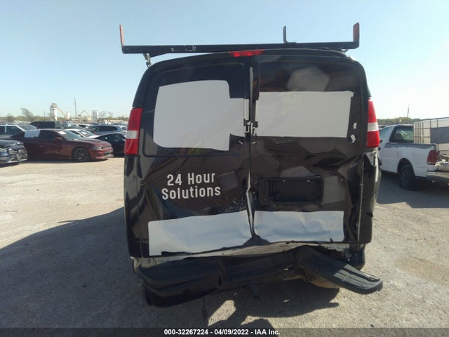 2019 Chevrolet Express, VIN: 1GCWGAFP2K1226926