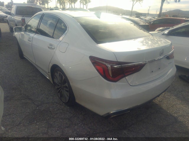 2018 Acura RLX, VIN: JH4KC1F50JC000815