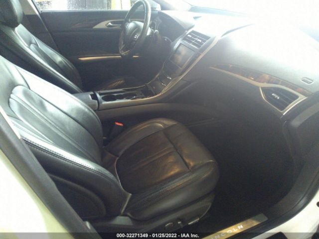 3LN6L2GKXER828080 Lincoln MKZ