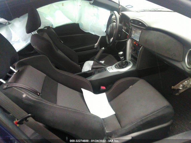 2017 Toyota 86, VIN: JF1ZNAA19H9710825