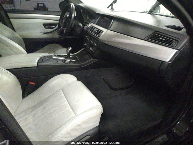 2016 BMW M5, VIN: WBSFV9C54GG343475