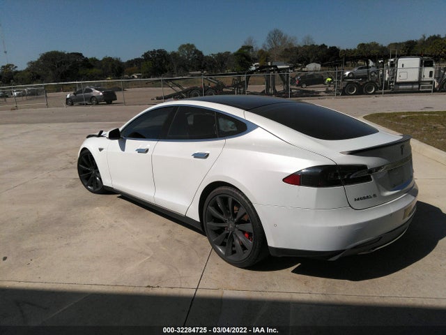 Tesla MODEL S 2015 5YJSA1H27FFP68666 Image 4