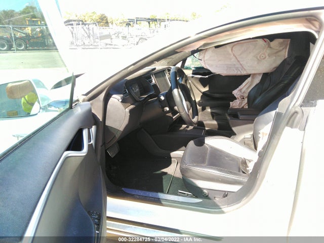 Tesla MODEL S 2015 5YJSA1H27FFP68666 Image 6