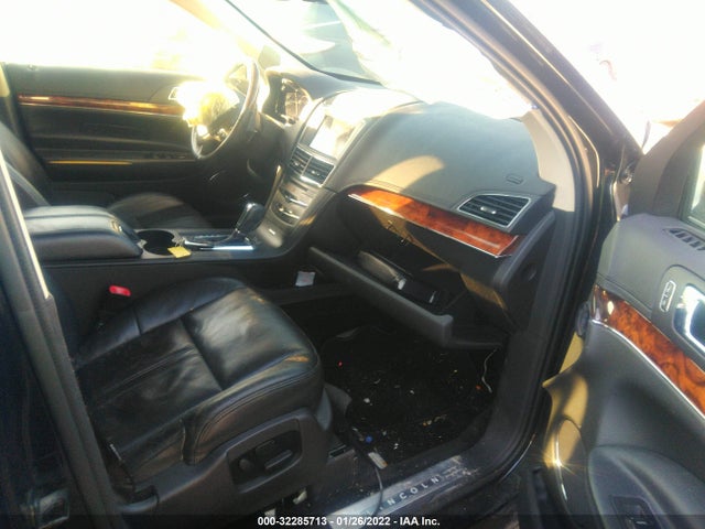 2014 Lincoln MKT, VIN: 2LMHJ5AT8EBL50021