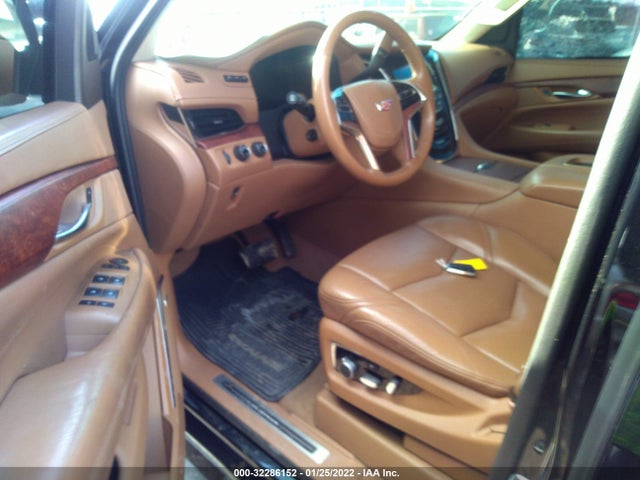 2015 Cadillac Escalade, VIN: 1GYS4PKJ2FR582063