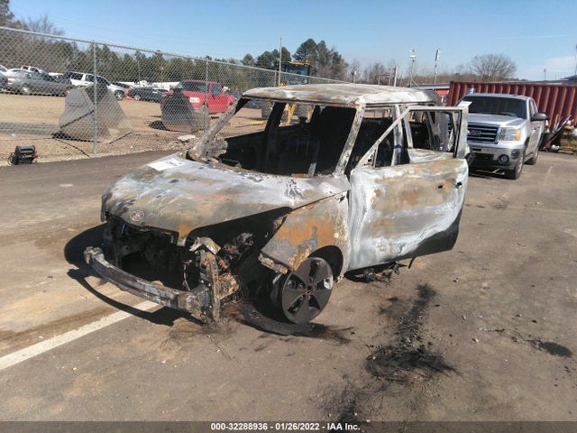 KIA Soul 2014 KNDJN2A21E7057940 Image 2