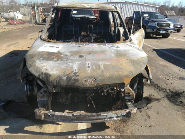 KIA Soul 2014 KNDJN2A21E7057940 Image 6