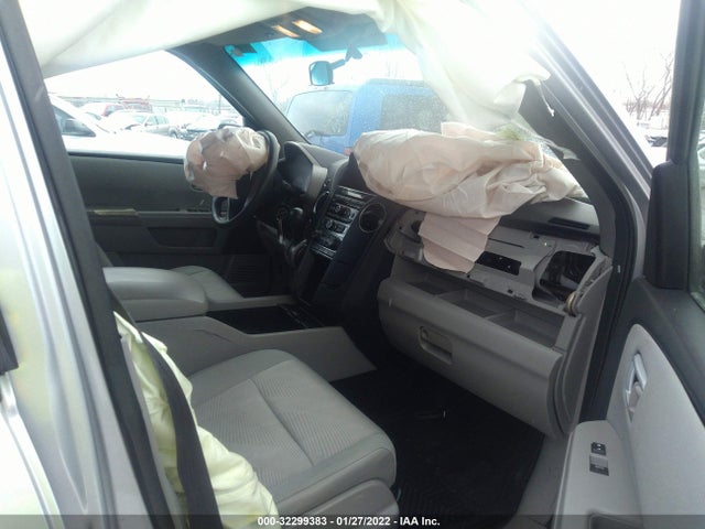2015 Honda Pilot, VIN: 5FNYF4H28FB042201