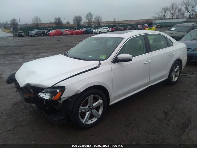 1VWBP7A35CC096441 Volkswagen Passat Se W/sunroof