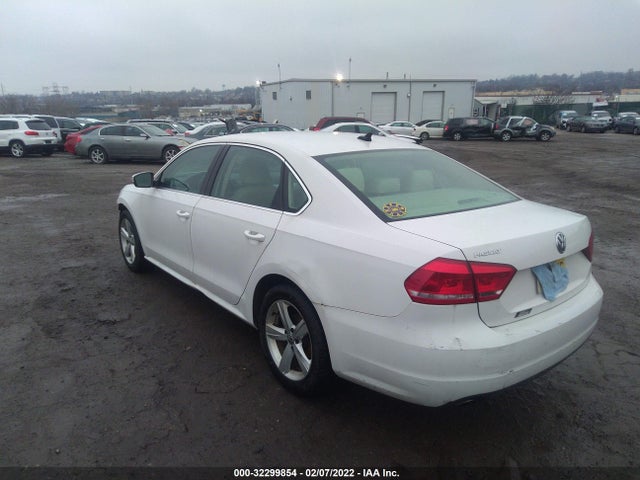 1VWBP7A35CC096441 Volkswagen Passat Se W/sunroof