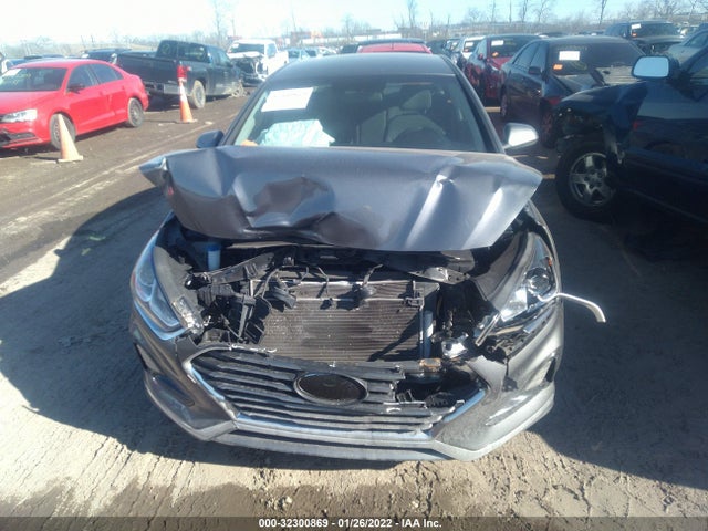 2018 HYUNDAI SONATA SE VIN: 5NPE24AF1JH710216