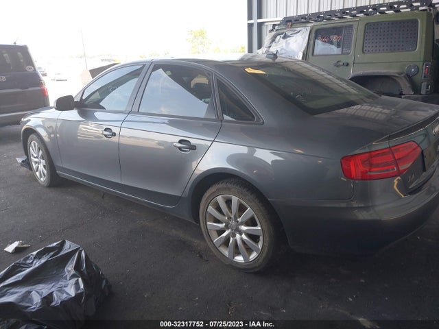 WAUBFAFL3CN004594 Audi A4 2.0t Premium