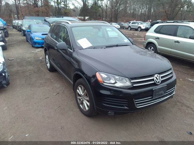 2014 Volkswagen Touareg, VIN: WVGEF9BP2ED010429