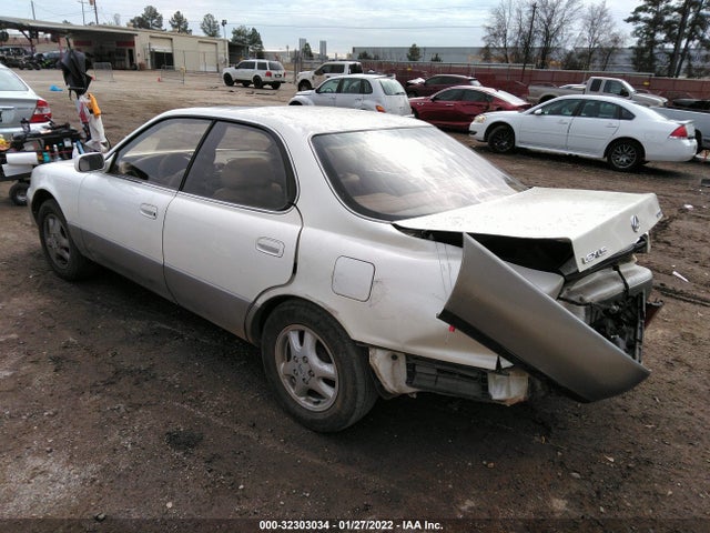 Lexus ES 300 1996 JT8BF12G4T0135556 Image 4