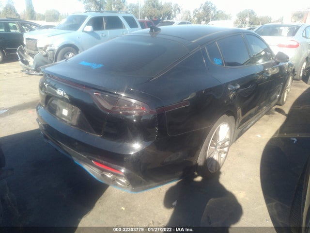 2018 Kia Stinger, VIN: KNAE15LA4J6017612