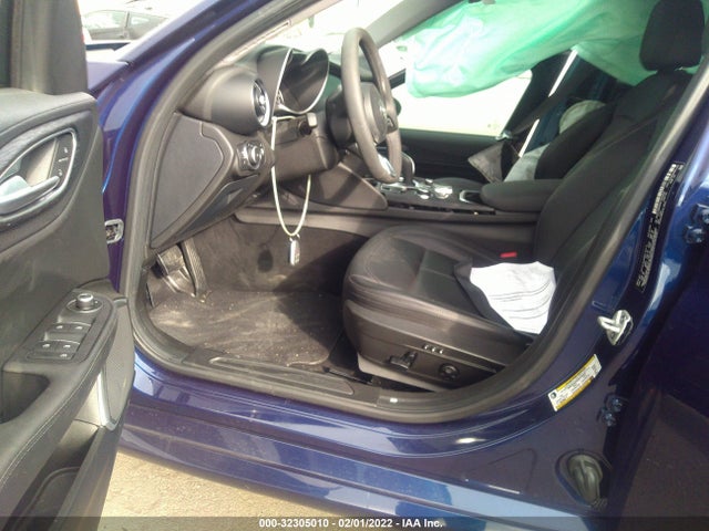 2020 Alfa Romeo Giulia, VIN: ZARFAMAN4L7626497