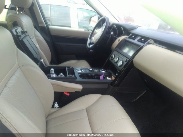 2018 Land Rover Discovery, VIN: SALRG2RV1JA069300