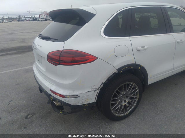 2015 Porsche Cayenne, VIN: WP1AB2A27FLA56906