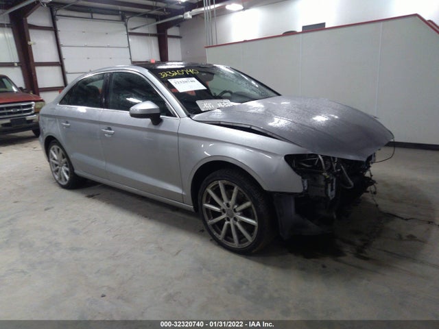 2015 Audi A3, VIN: WAUEFGFF8F1122937