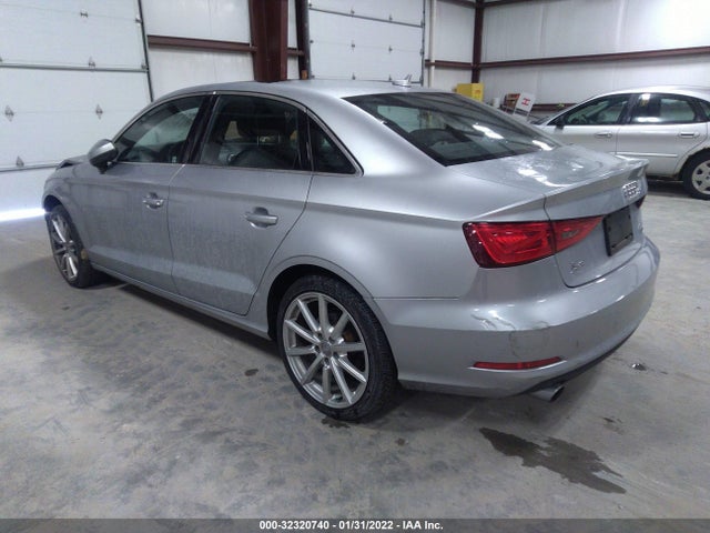 2015 Audi A3, VIN: WAUEFGFF8F1122937