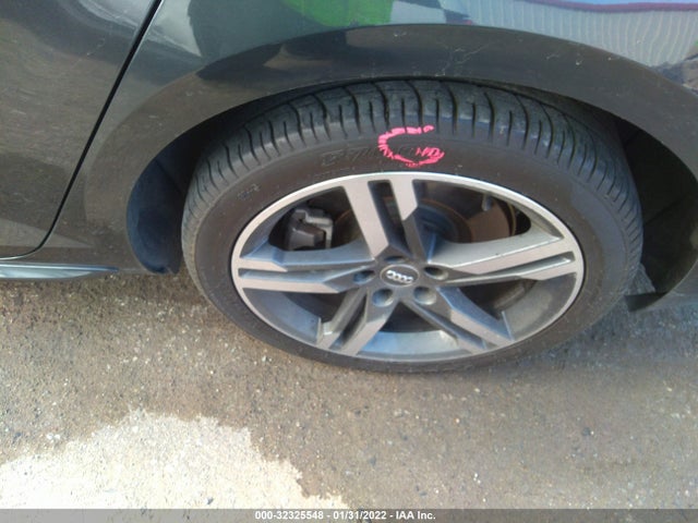 WAUENAF4XHN067966 Audi A4 Premium Plus