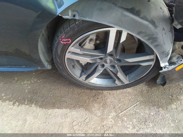 WAUENAF4XHN067966 Audi A4 Premium Plus