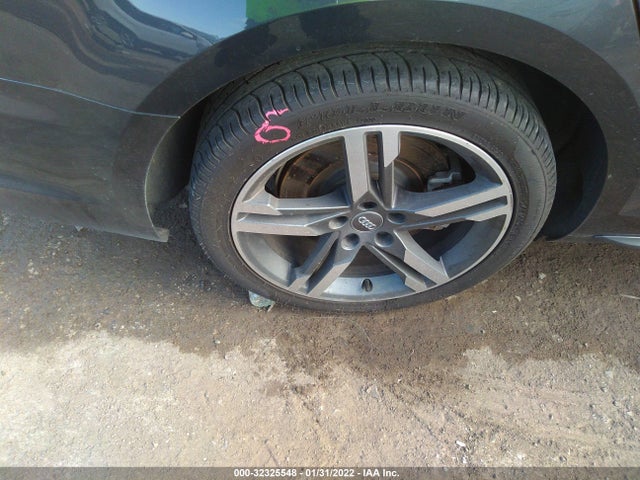 WAUENAF4XHN067966 Audi A4 Premium Plus