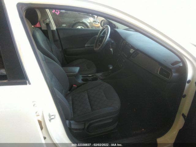KNDCB3LC5K5352351 KIA NIRO FE