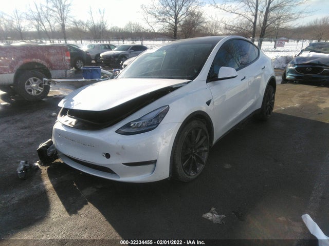 2022 Tesla Model Y, VIN: 7SAYGDEE3NF308348