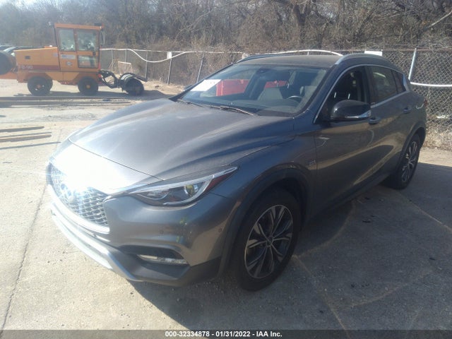 2017 Infiniti QX30, VIN: SJKCH5CR1HA014702