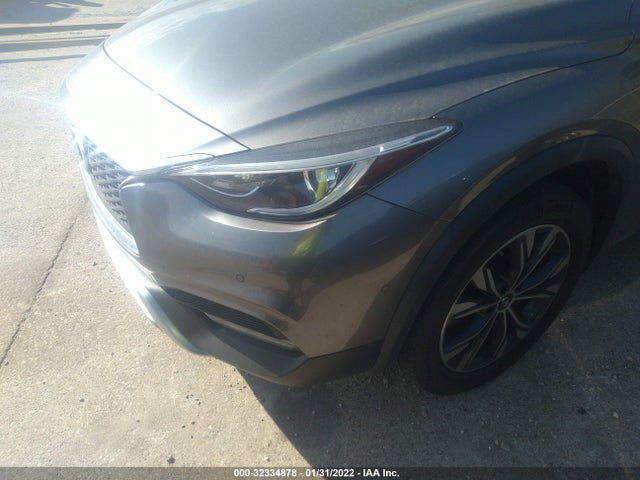 2017 Infiniti QX30, VIN: SJKCH5CR1HA014702
