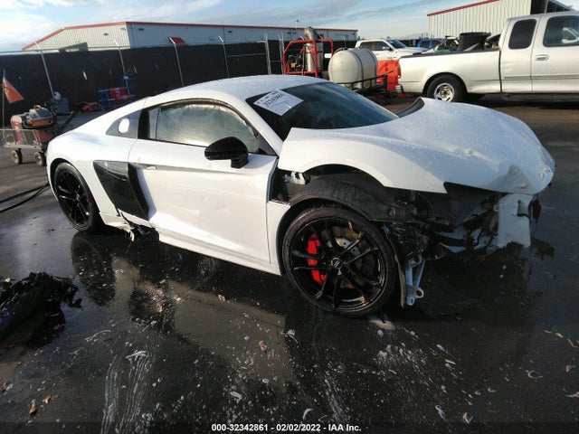 2018 Audi R8, VIN: WUABAAFX6J7901109