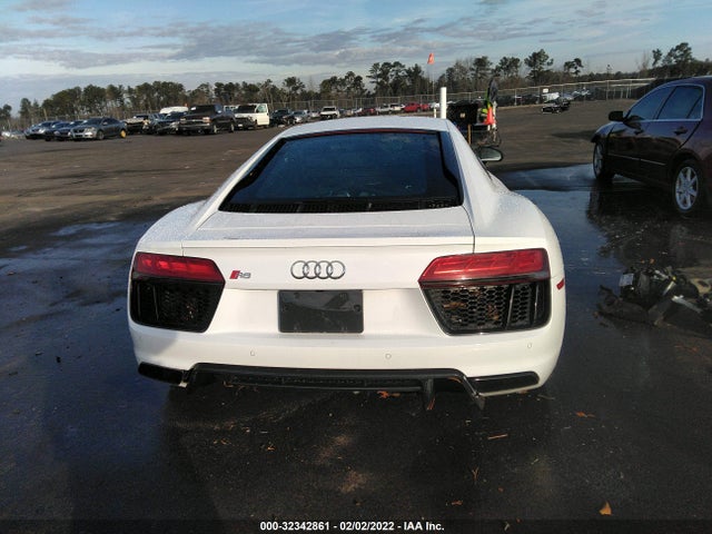 2018 Audi R8, VIN: WUABAAFX6J7901109
