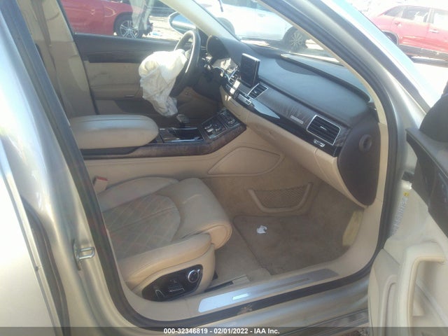 2015 Audi A8, VIN: WAU32AFD3FN011526