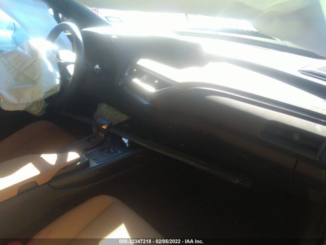 2022 Lexus UX, VIN: JTHP3JBH7N2046126