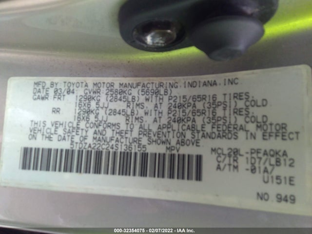 2004 TOYOTA SIENNA XLE VIN: 5TDZA22C24S136155