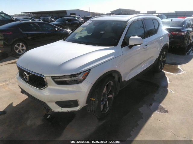 2021 Volvo XC40, VIN: YV4162UK3M2490449