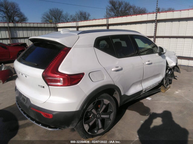 2021 Volvo XC40, VIN: YV4162UK3M2490449