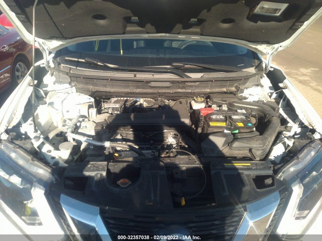 2017 NISSAN ROGUE SV VIN: KNMAT2MV3HP516790