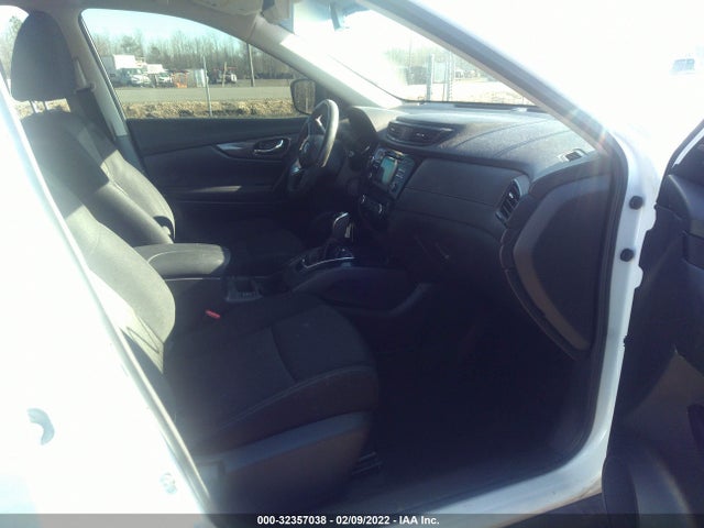 2017 NISSAN ROGUE SV VIN: KNMAT2MV3HP516790