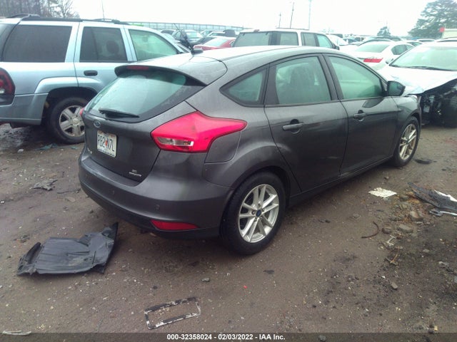 Ford FOCUS SE 2015 1FADP3K21FL351428 Image 4