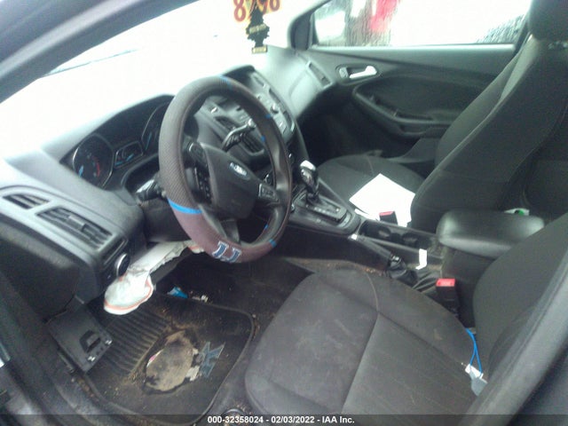 Ford FOCUS SE 2015 1FADP3K21FL351428 Image 5