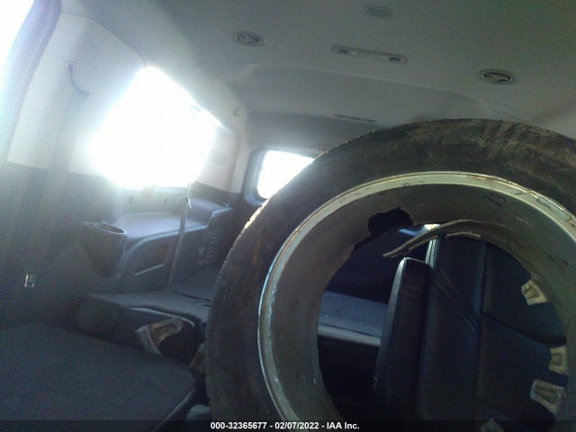 2018 Cadillac Escalade, VIN: 1GYS4GKJ2JR158178