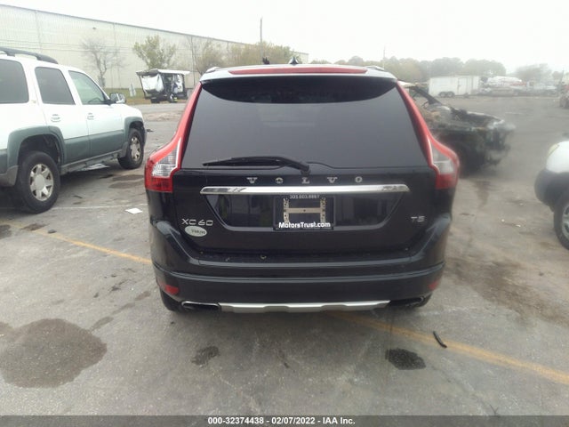 2015 Volvo XC60, VIN: YV440MDB0F2613475